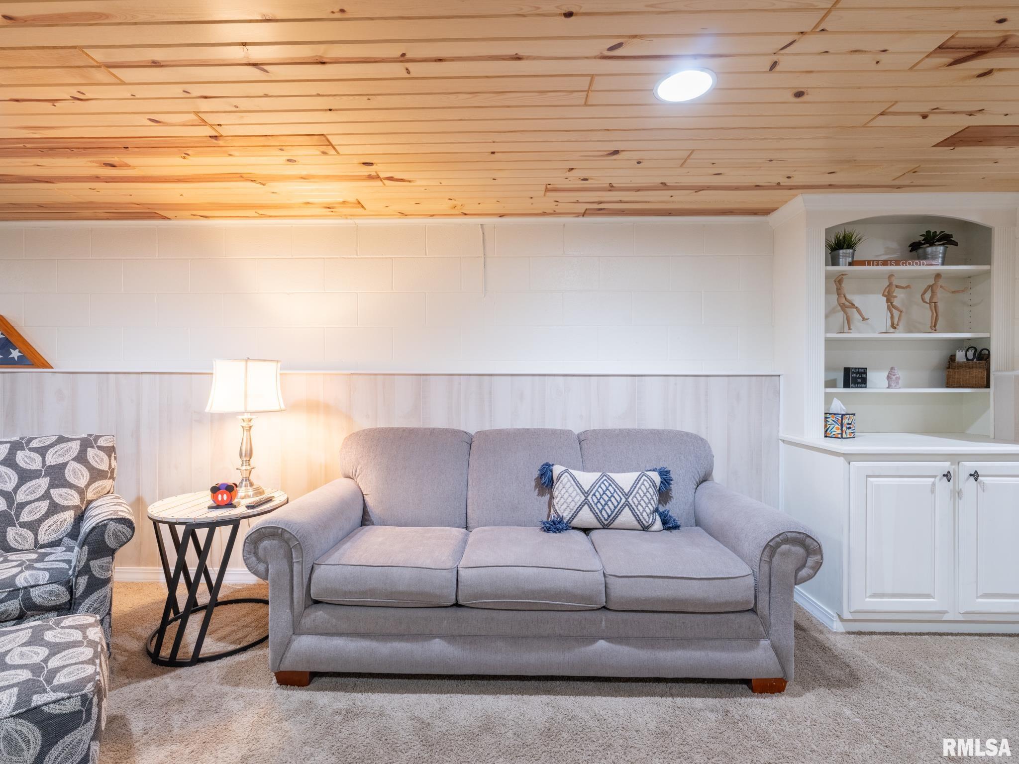 800 South Kickapoo Lane Peoria, IL 61604 - Photo 48 of 65