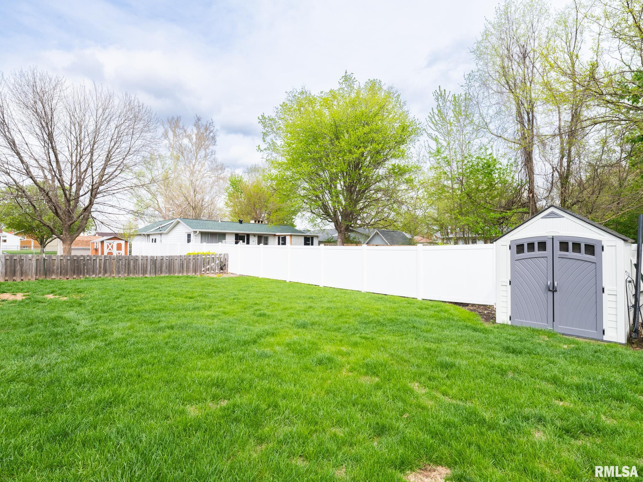 800 South Kickapoo Lane Peoria, IL 61604 - Photo 57 of 65