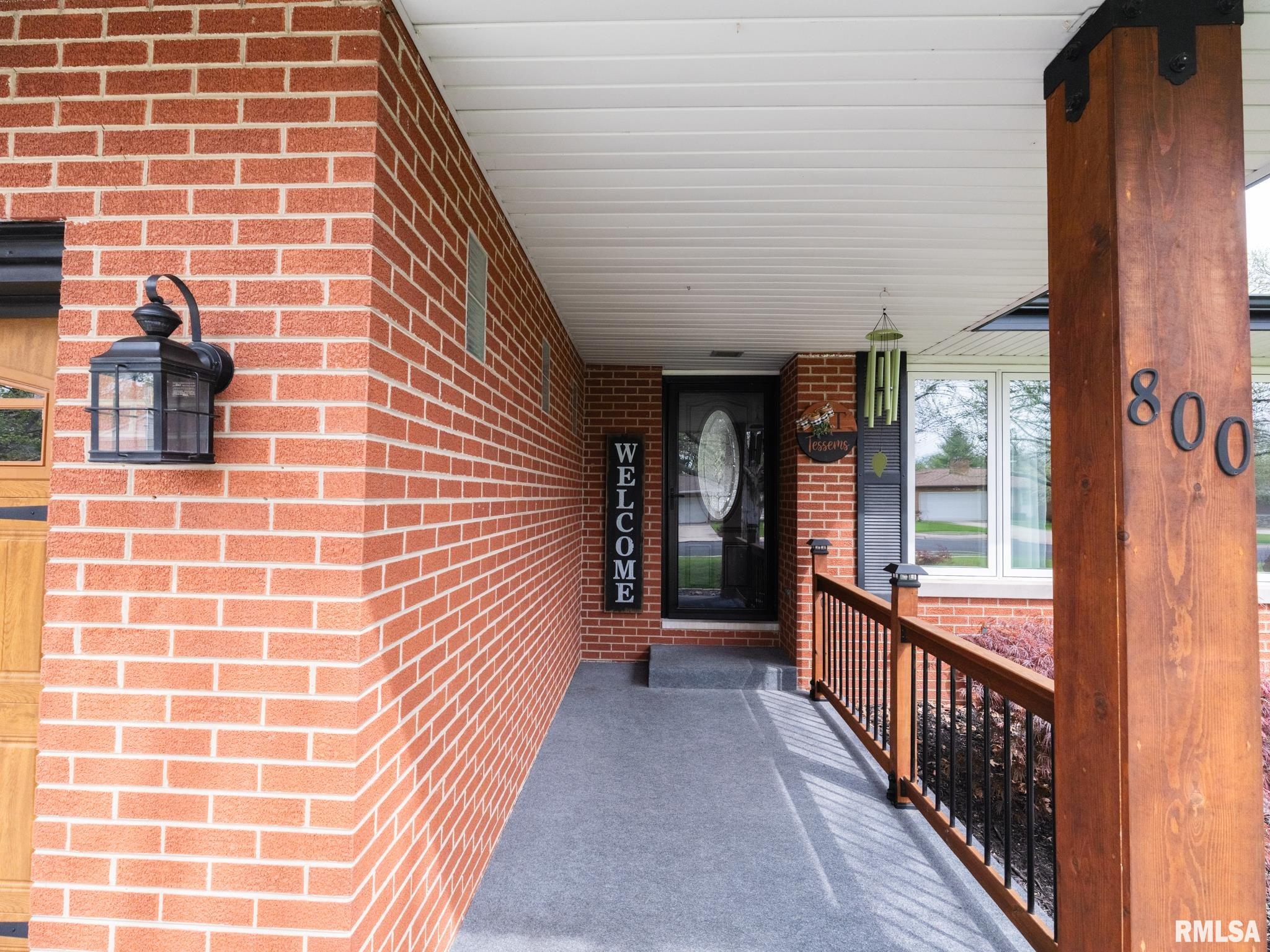 800 South Kickapoo Lane Peoria, IL 61604 - Photo 6 of 65