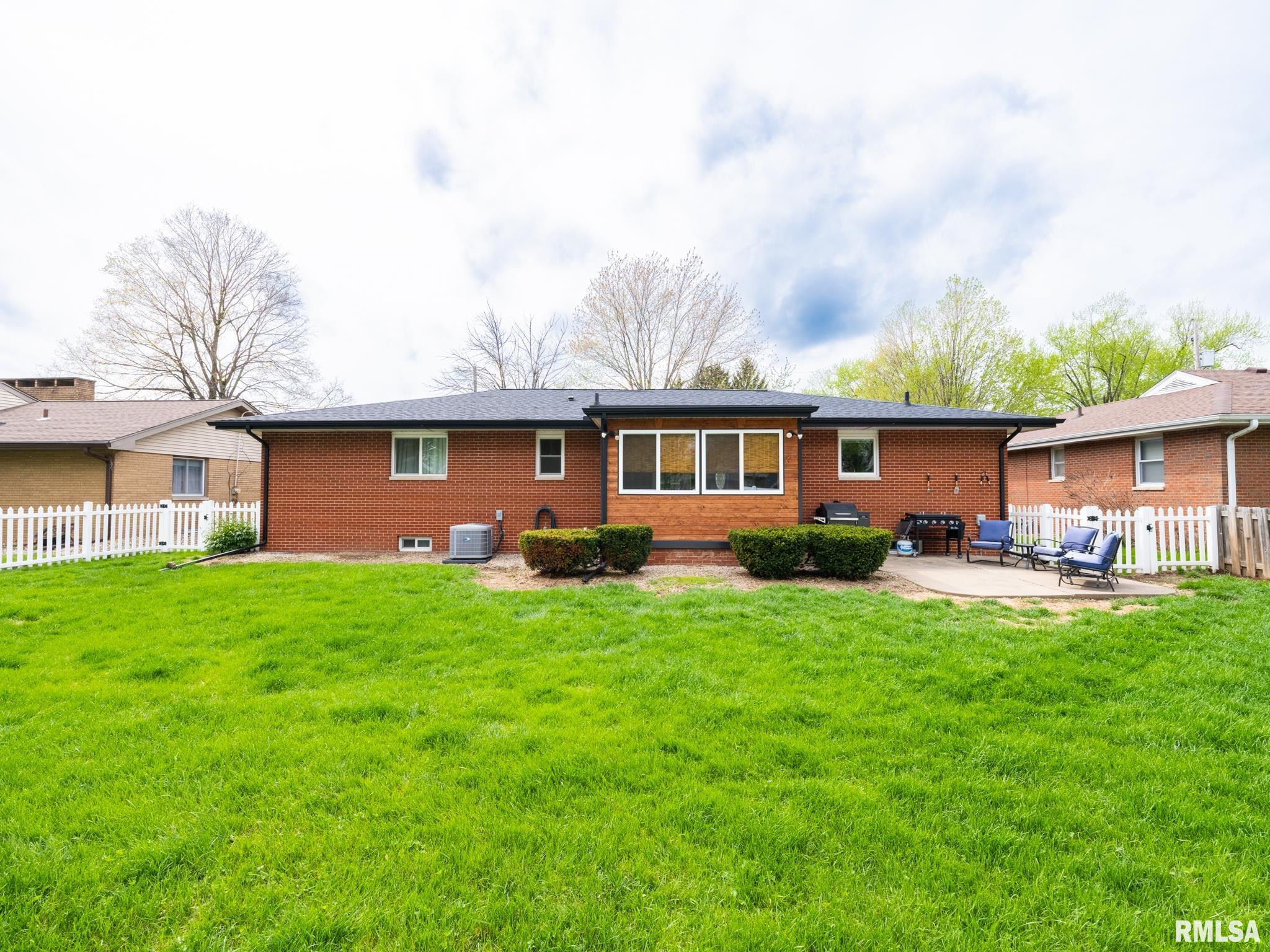 800 South Kickapoo Lane Peoria, IL 61604 - Photo 61 of 65