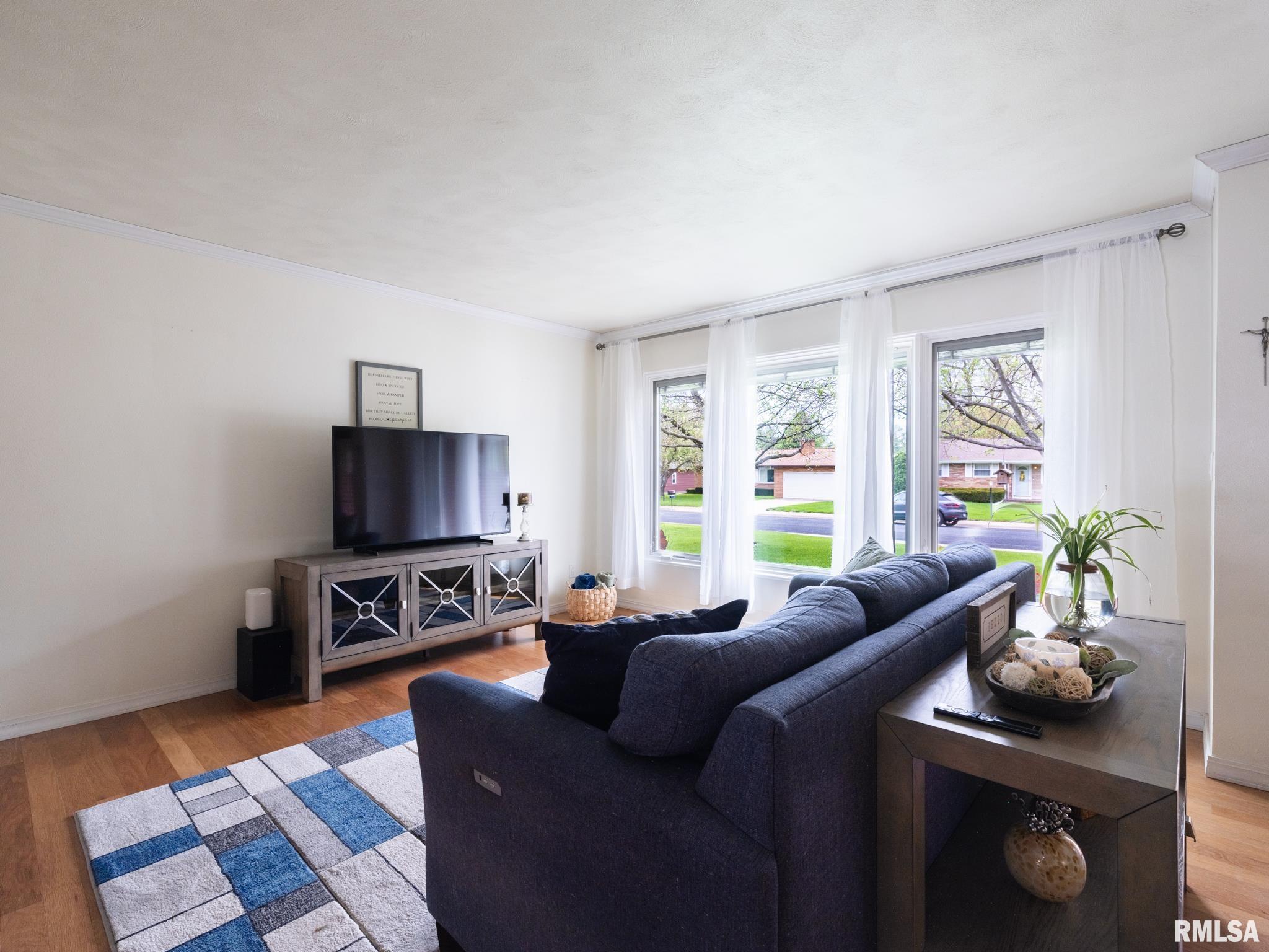 800 South Kickapoo Lane Peoria, IL 61604 - Photo 10 of 65