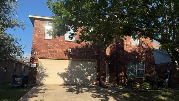 $2,195 | 2053 Meadow Park Drive, Princeton, TX 75407