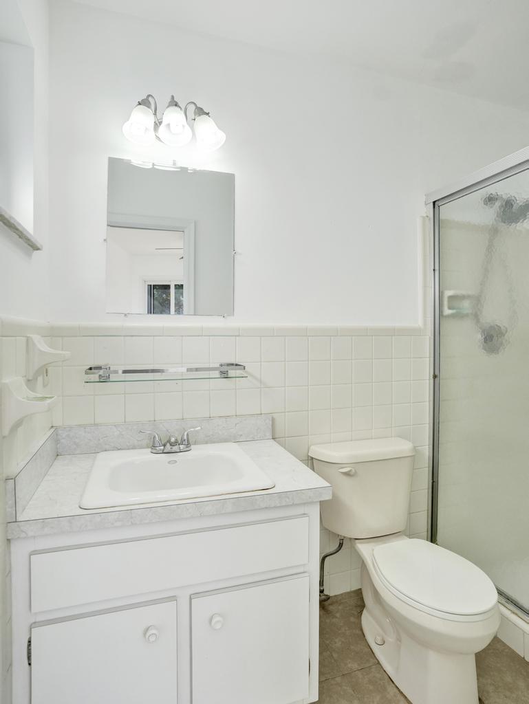 1160 Southwest 11th Street Boca Raton, FL 33486 - Photo 22 of 53 DSC00859