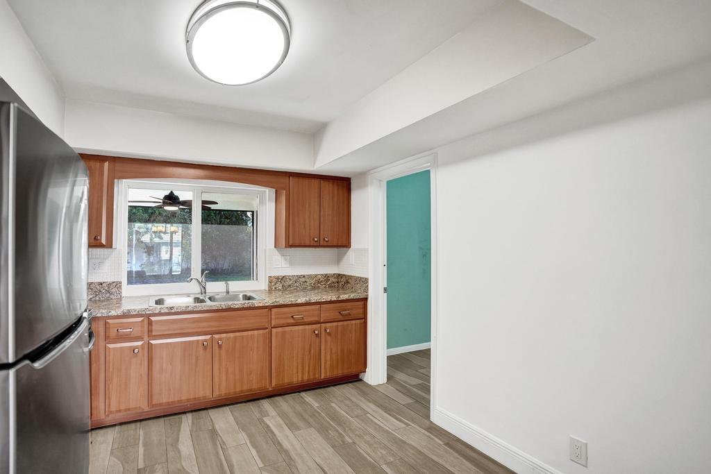 1160 Southwest 11th Street Boca Raton, FL 33486 - Photo 28 of 53 DSC00877