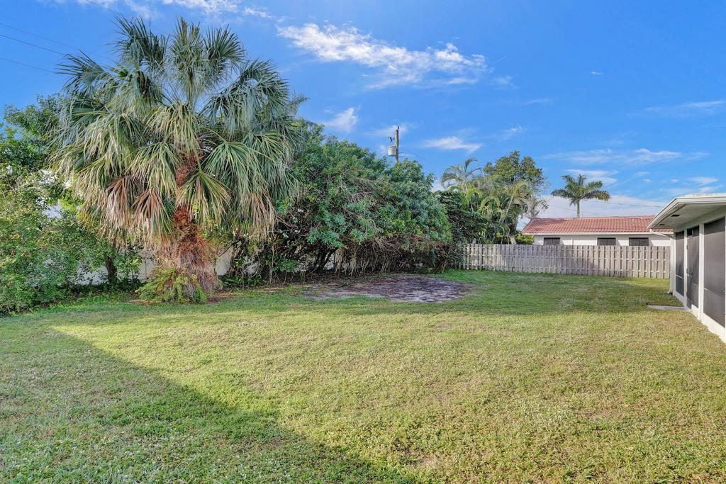 1160 Southwest 11th Street Boca Raton, FL 33486 - Photo 43 of 53 DSC00799