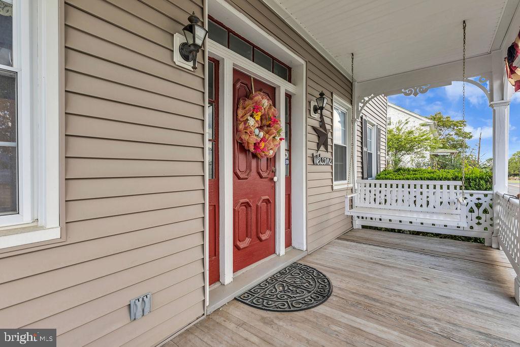 12335 Back Road Toms Brook, VA 22660 - Photo 9 of 32 Front porch