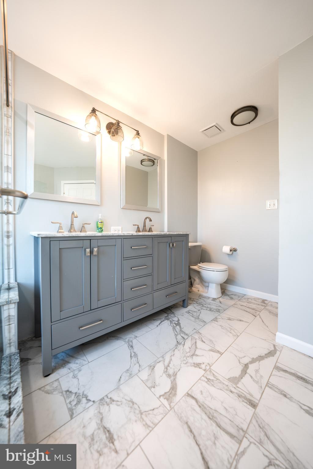 145 Valley Forge Way Deptford, NJ 08096 - Photo 17 of 34
