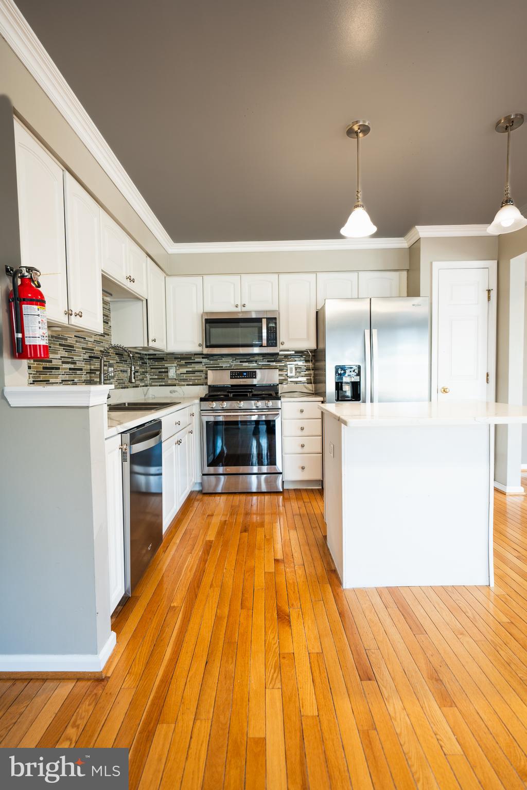 145 Valley Forge Way Deptford, NJ 08096 - Photo 6 of 34