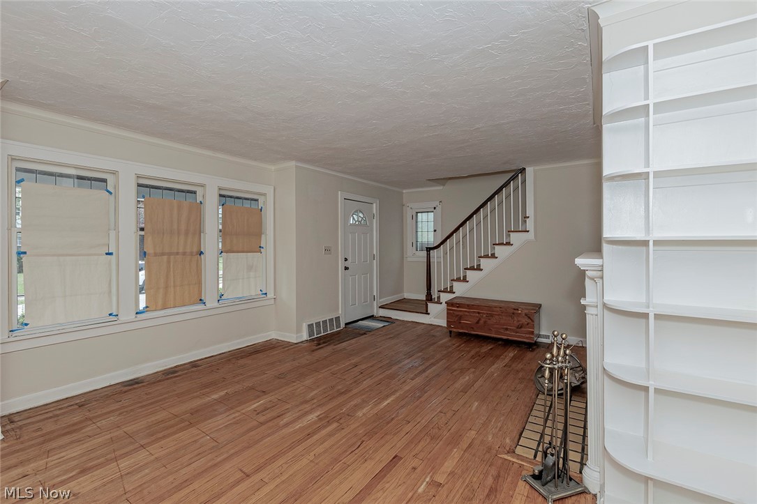 15806 Hazel Road Cleveland, OH 44112 - Photo 19 of 35