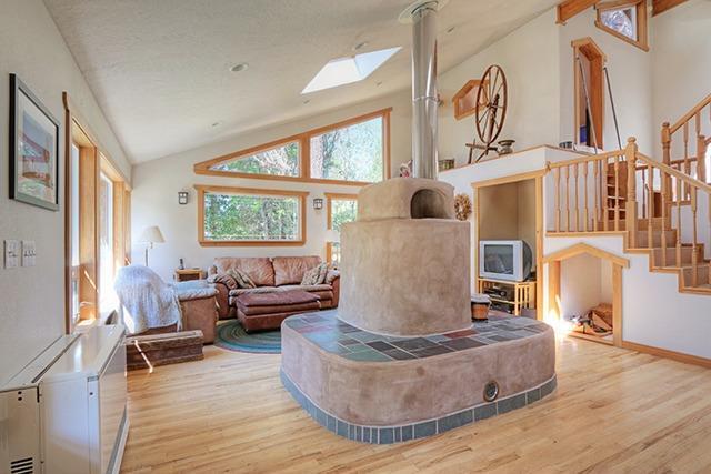 540 Latigo Ranch Road Williams, OR 97544 - Photo 7 of 32 Additional Photo
