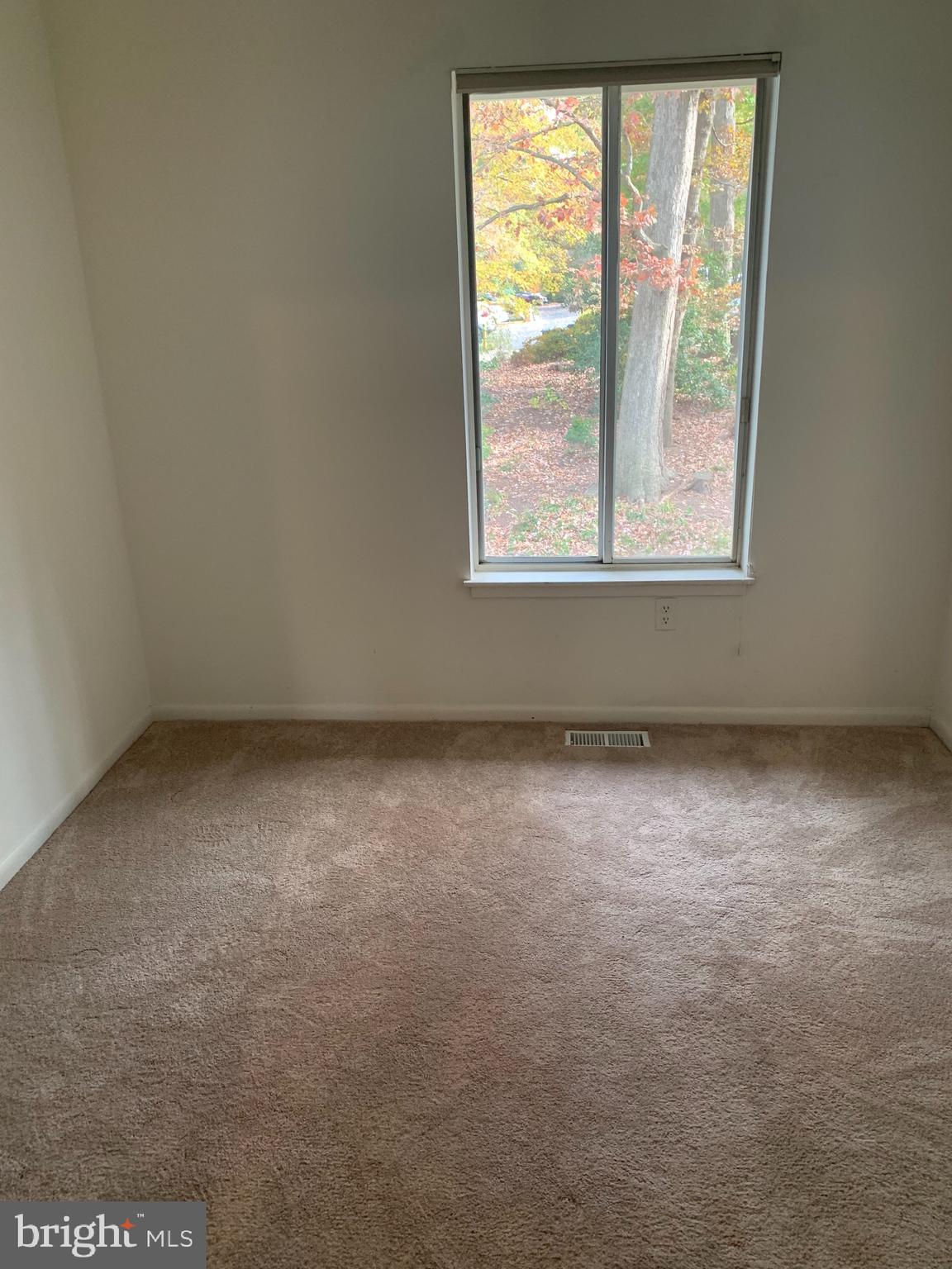 2016 Chadds Ford Drive Reston, VA 20191 - Photo 13 of 17