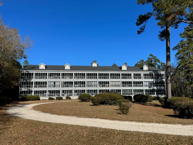 $129,900 | 1203 Cypress Pointe, Unit A203, Manning, SC 29102