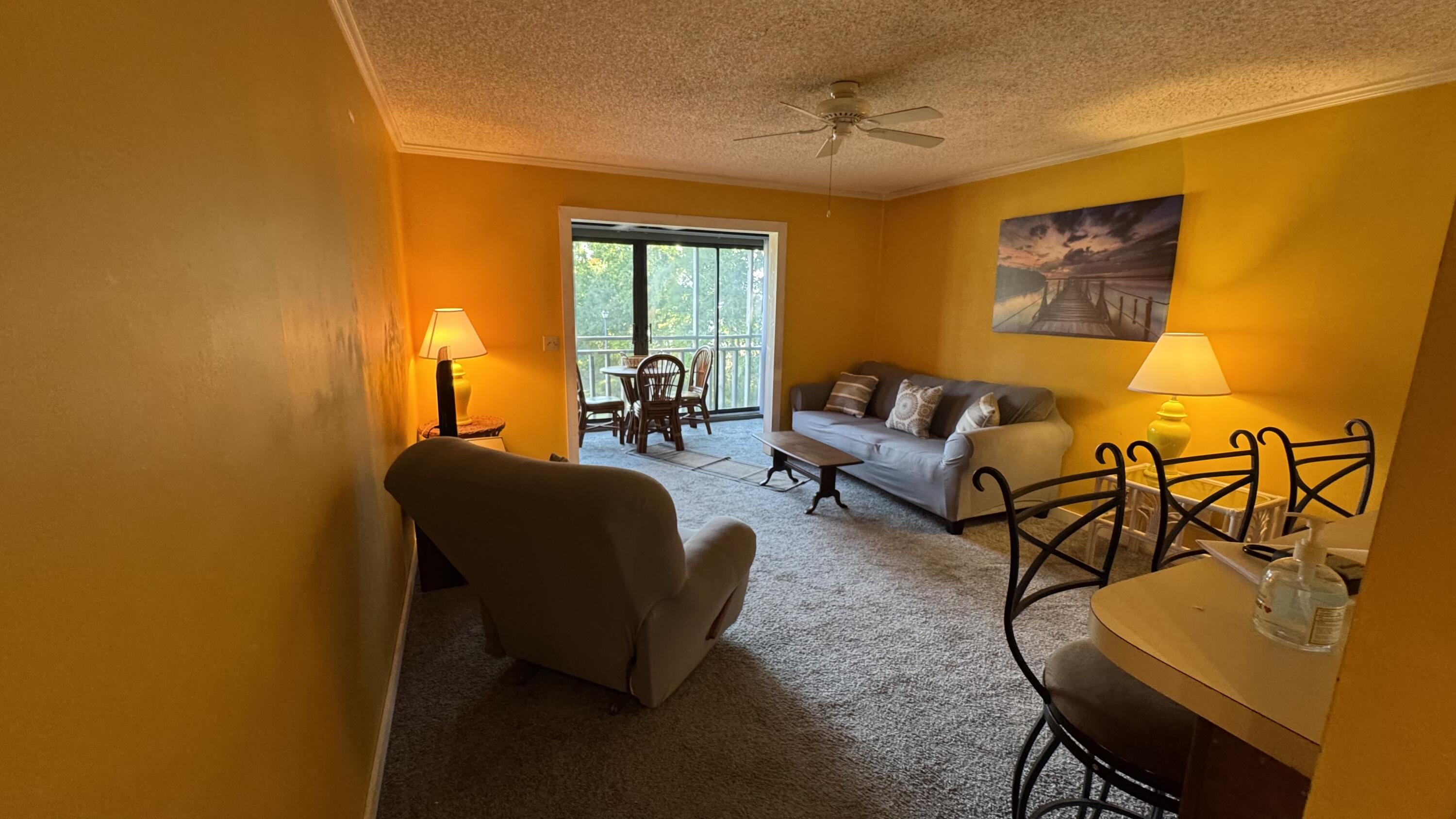 1203 Cypress Pointe, Unit A203 Manning, SC 29102 - Photo 10 of 25 Living Room
