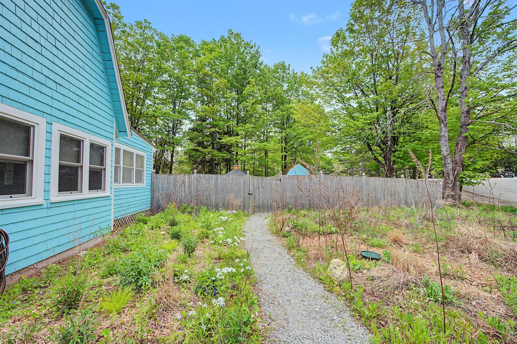 46 Wilmot Center Road New London, NH 03257 - Photo 43 of 57