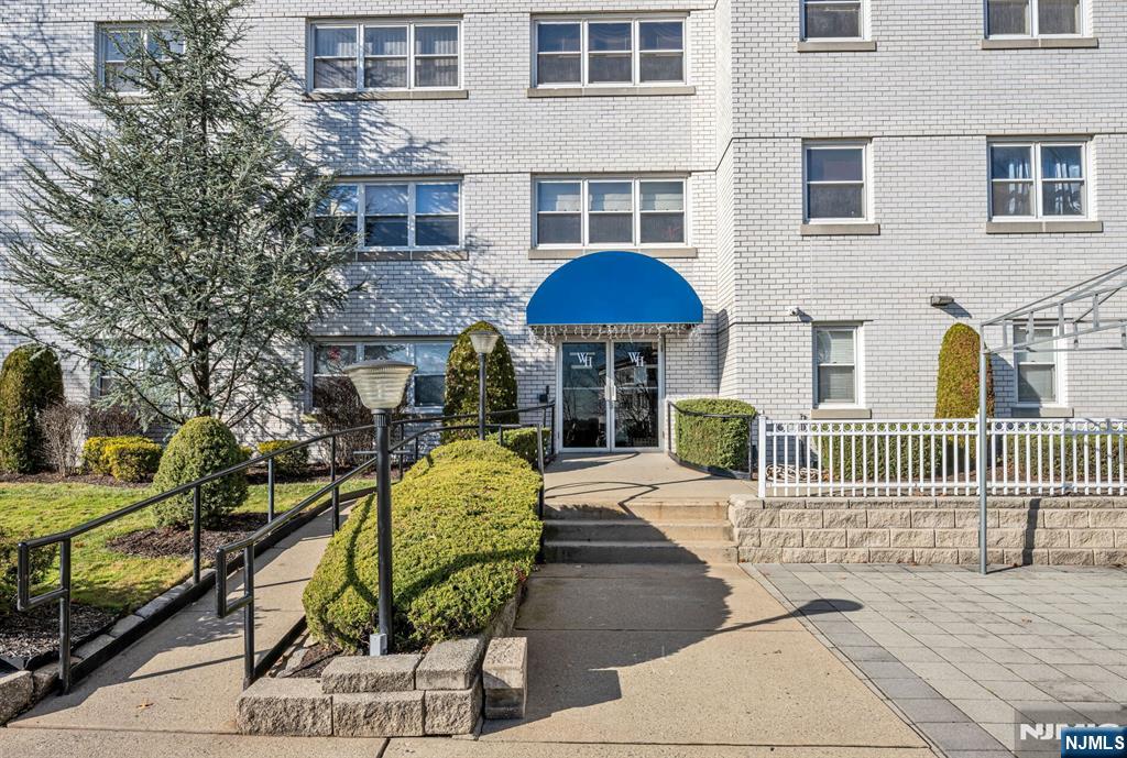 280 Prospect Avenue, Unit 1B Hackensack, NJ 07601 - Photo 32 of 36