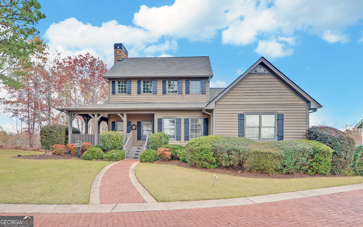 29 Cottage Lane Toccoa, GA 30577 - Photo 2 of 49 a front view of a house with a yard