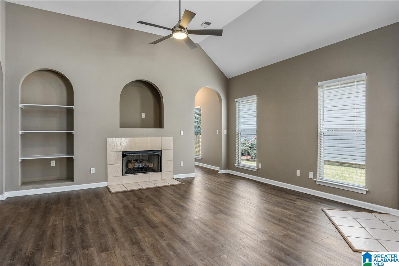 111 Highview Cove Pelham, AL 35124 - Photo 7 of 24