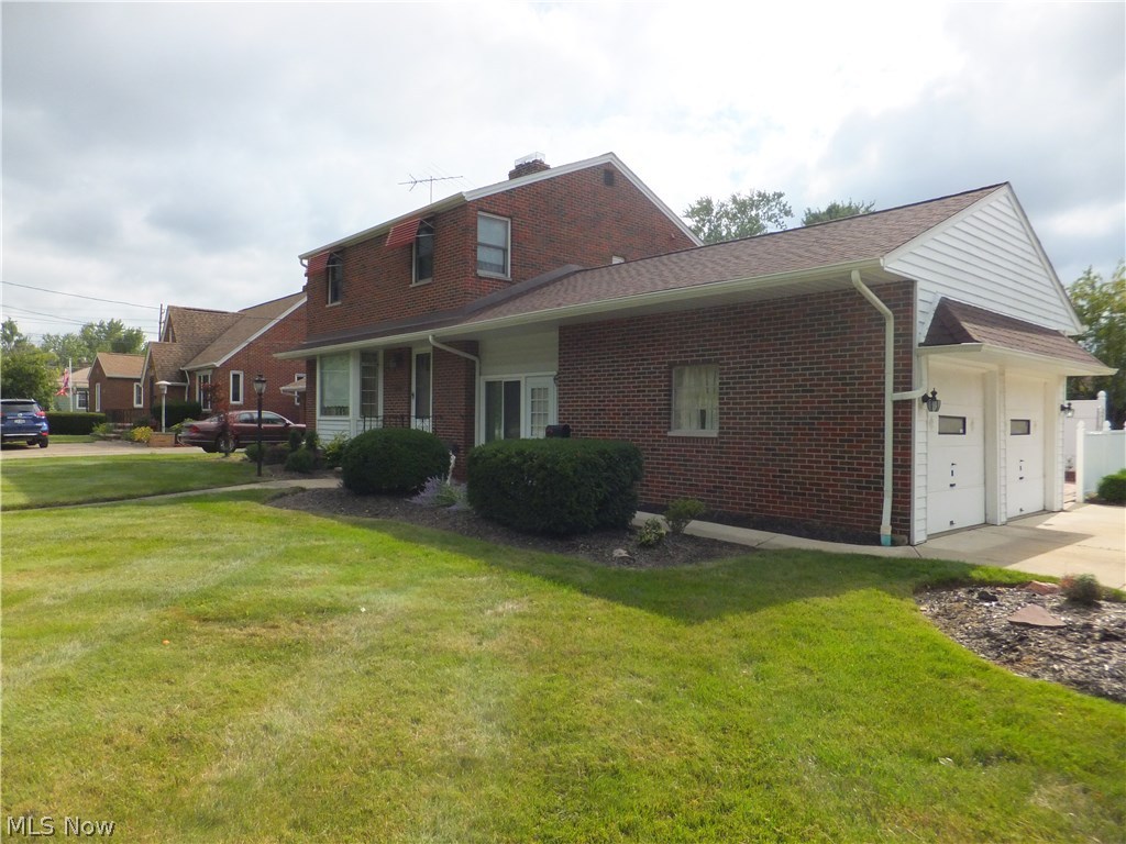 5758 Hauserman Road Parma, OH 44130 - Photo 27 of 34