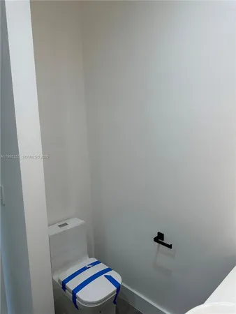 $4,650 | 4631 Southwest 32nd Avenue, Unit 4C, Dania Beach, FL 33312