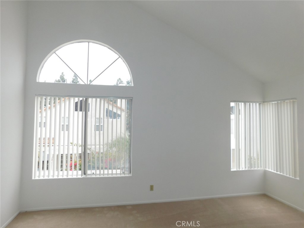 9 Corriente Irvine, CA 92614 - Photo 20 of 29