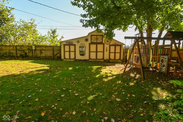 $290,000 | 429 Conduitt Drive, Mooresville, IN 46158