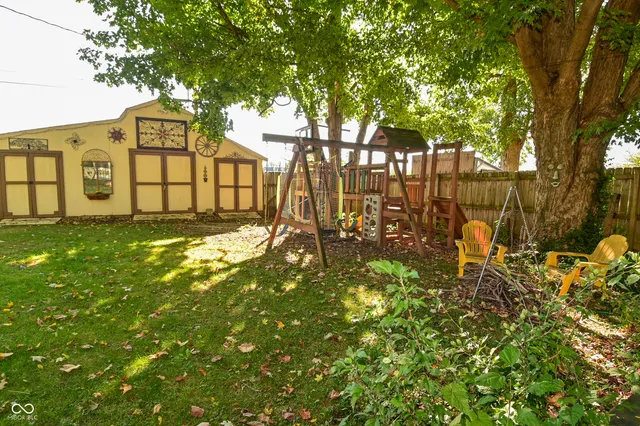 $290,000 | 429 Conduitt Drive, Mooresville, IN 46158