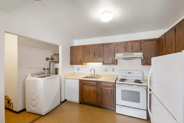 $79,000 | 10818 West Donna Drive, Milwaukee, WI 53224