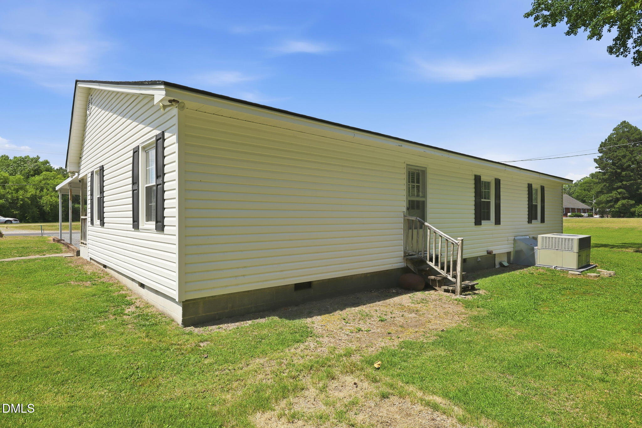 25 Eugene Jernigan Road Dunn, NC 28334 - Photo 31 of 42