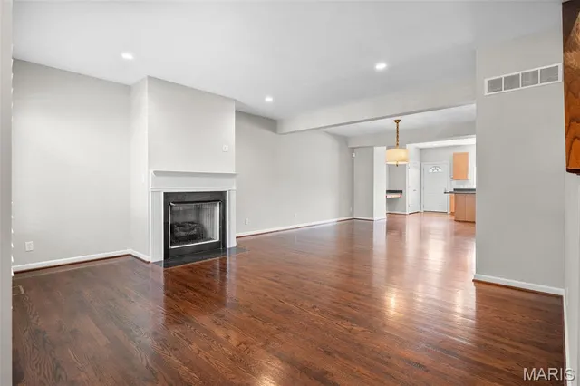 $499,000 | 4104 Olive Street, St. Louis, MO 63108