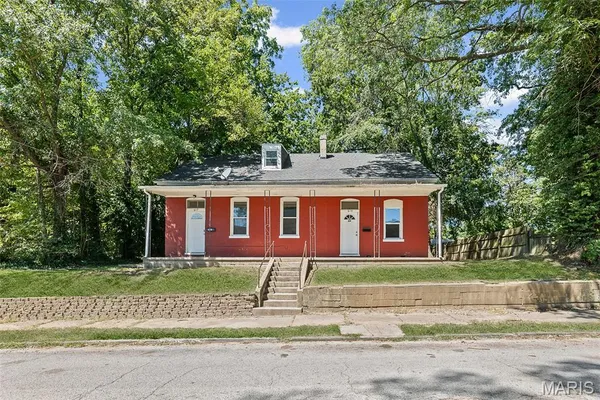 $129,900 | 619 East McKinley Street, Belleville, IL 62220