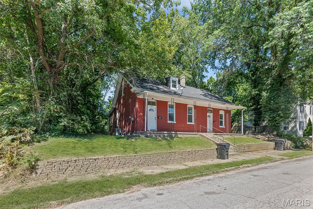 619 East McKinley Street Belleville, IL 62220 - Photo 2 of 25