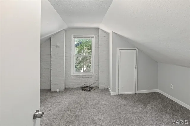 $159,900 | 619 East McKinley Street, Belleville, IL 62220