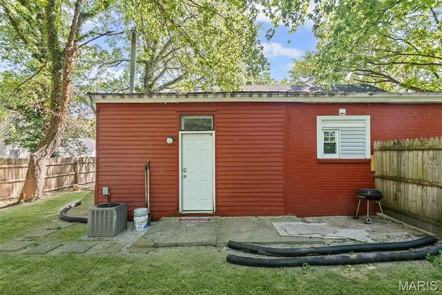 $159,900 | 619 East McKinley Street, Belleville, IL 62220