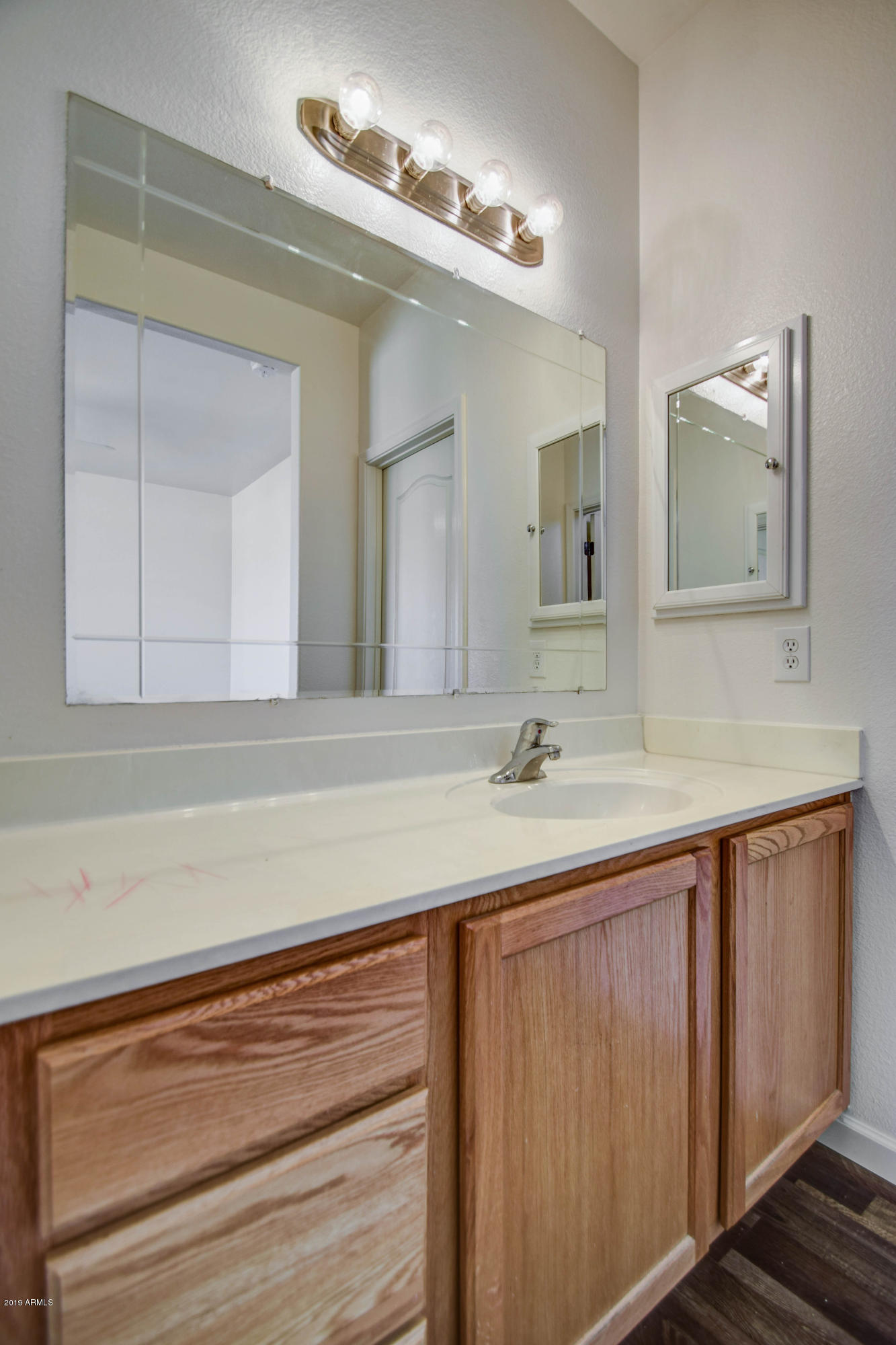 5682 East Storey Road Coolidge, AZ 85128 - Photo 21 of 40 Master Bathroom (5)