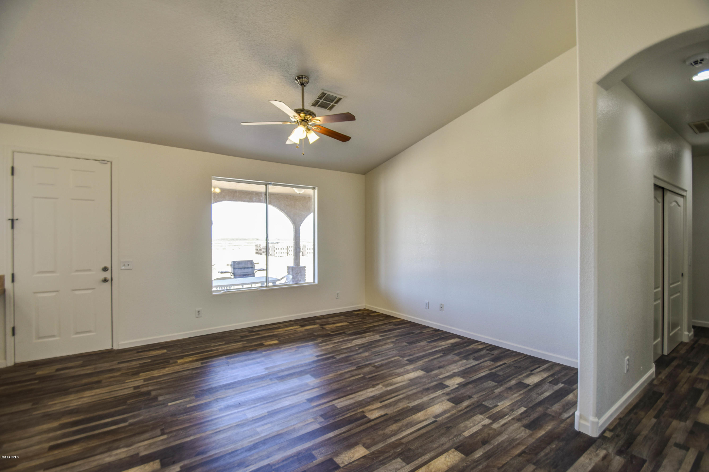 5682 East Storey Road Coolidge, AZ 85128 - Photo 6 of 40 Living Room (1)