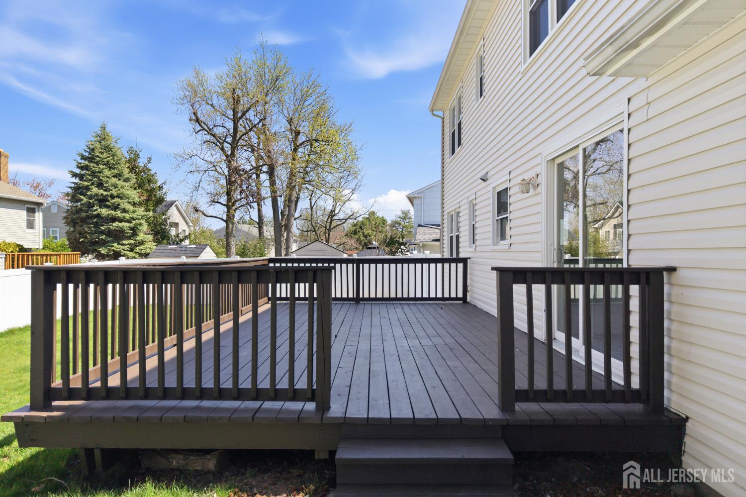 7 Oberlin Court Edison, NJ 08820 - Photo 43 of 45 a view of balcony with wooden floor