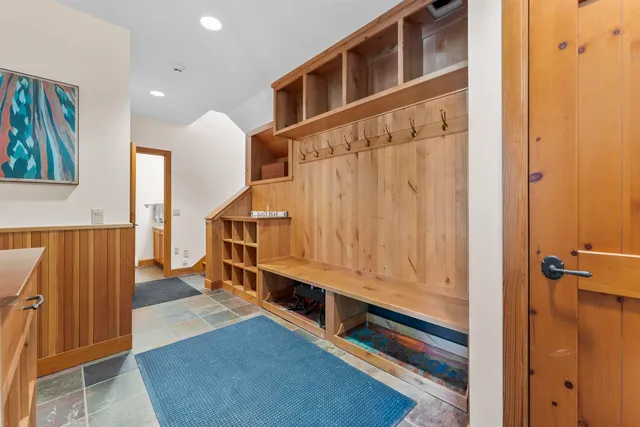 $1,725,000 | 122 B Sunbowl Ridge Road, Stratton, VT 05340