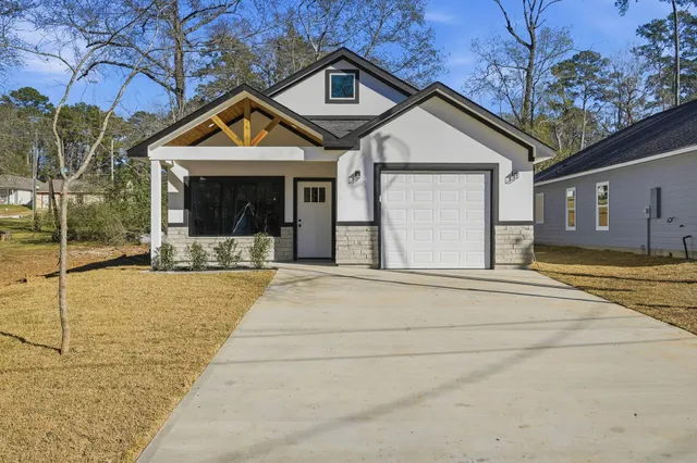 $238,000 | 18434 Fannin Road, Willis, TX 77378