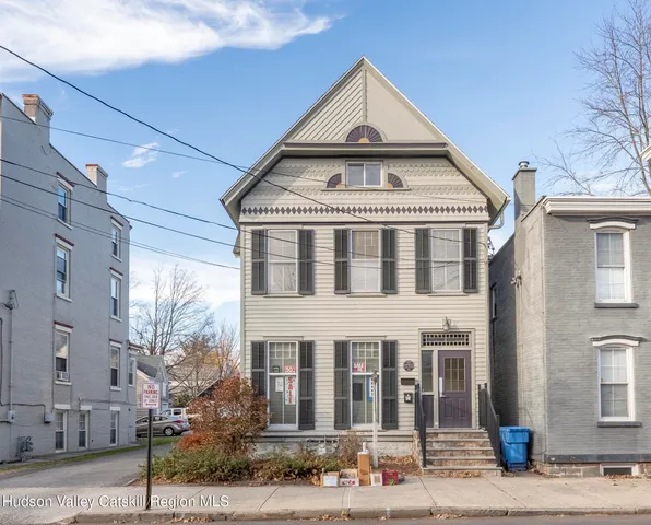 a front view of a residential houses