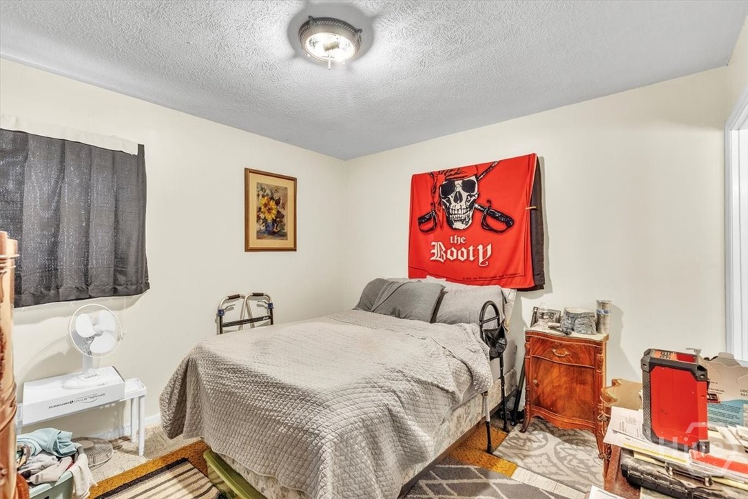 810 Walthour Road Savannah, GA 31410 - Photo 14 of 33