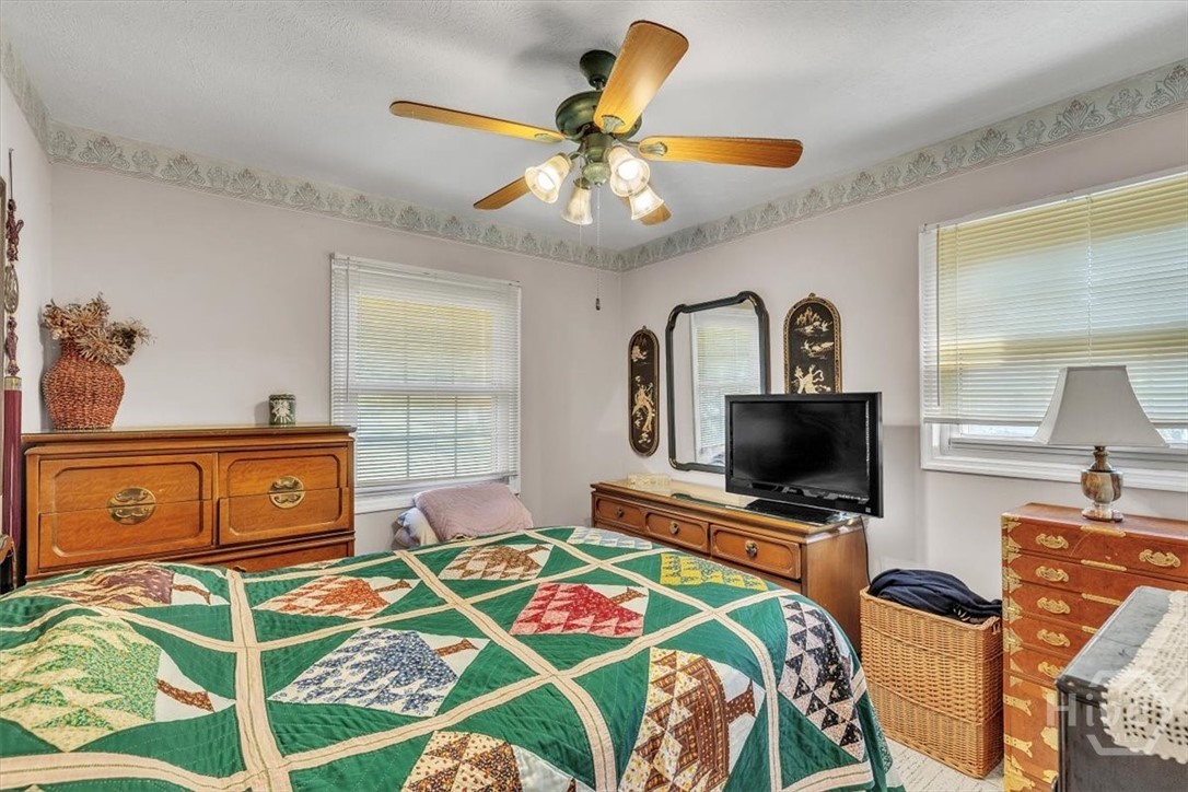 810 Walthour Road Savannah, GA 31410 - Photo 17 of 33