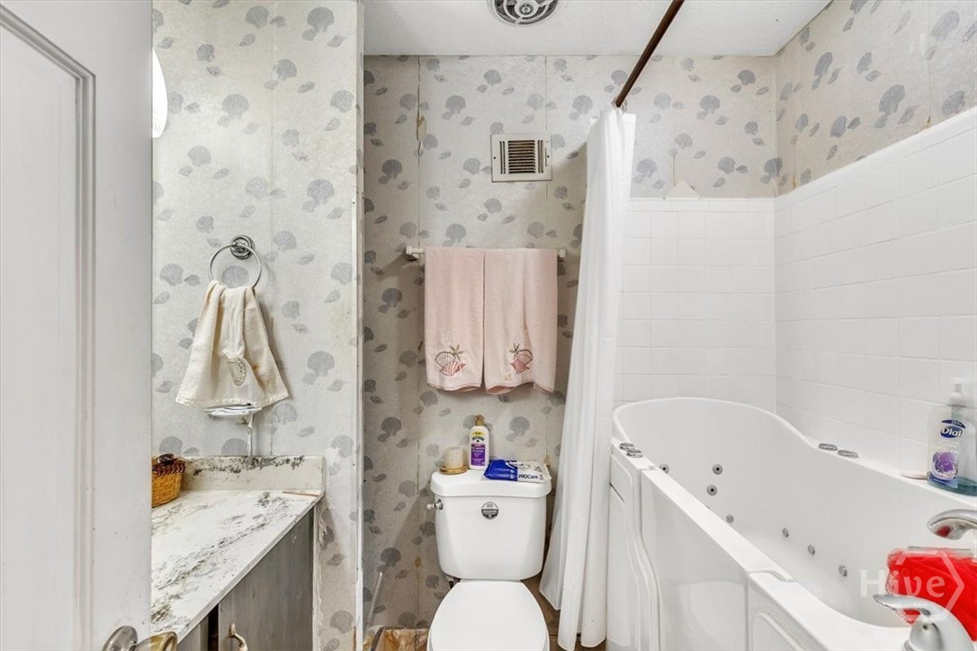 810 Walthour Road Savannah, GA 31410 - Photo 20 of 33