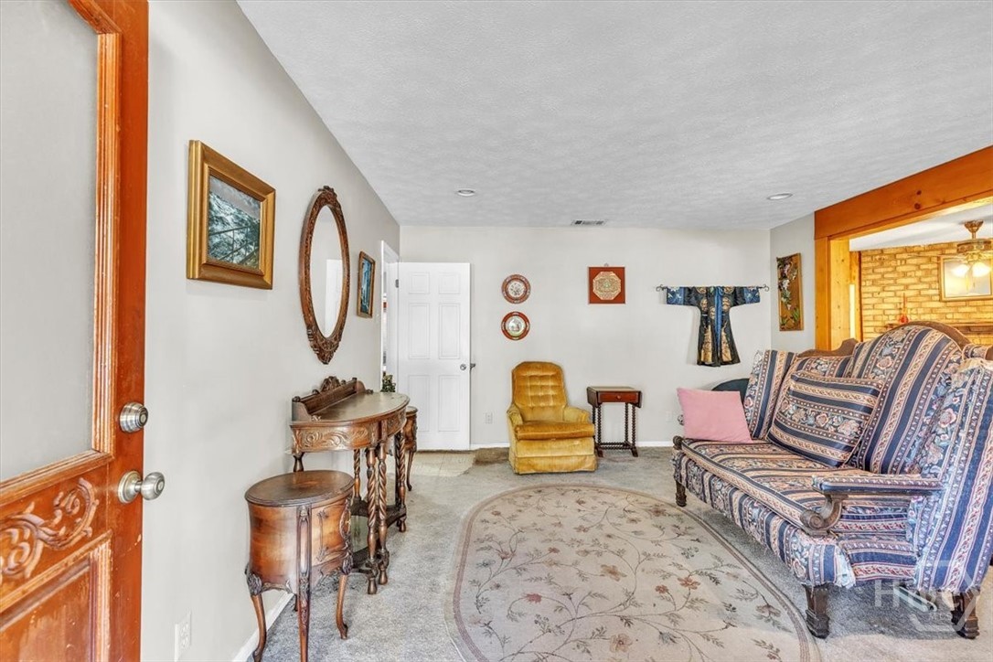 810 Walthour Road Savannah, GA 31410 - Photo 2 of 33