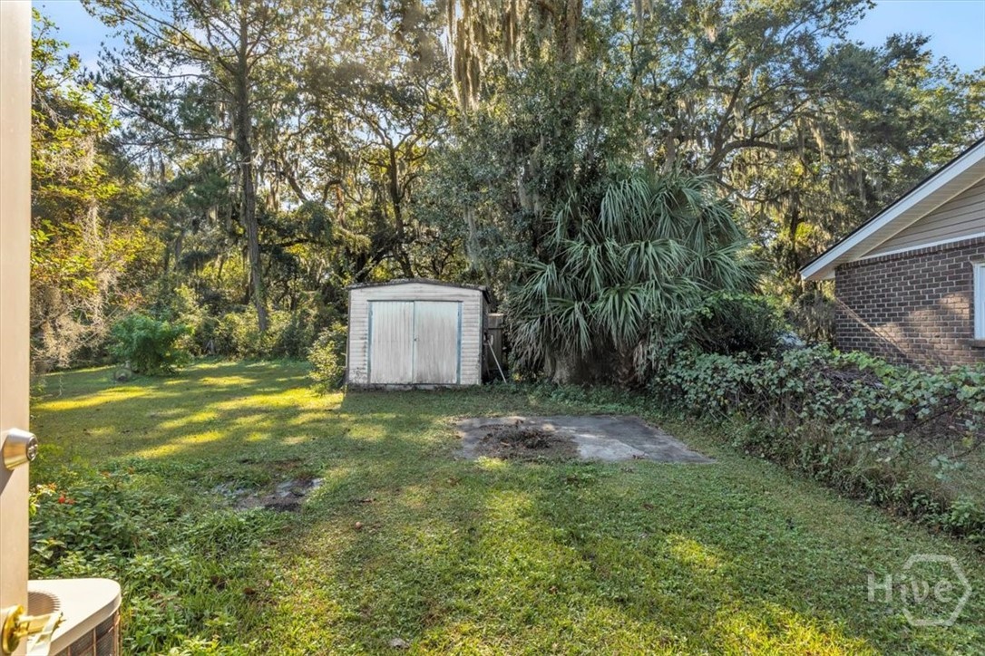 810 Walthour Road Savannah, GA 31410 - Photo 22 of 33