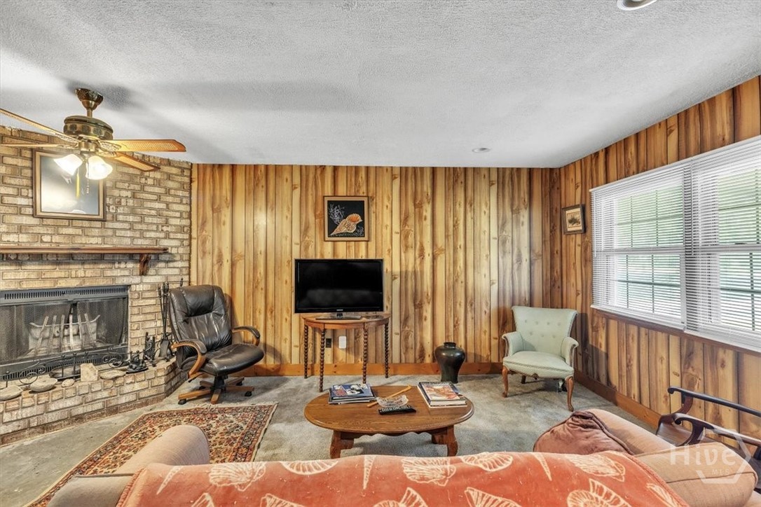 810 Walthour Road Savannah, GA 31410 - Photo 5 of 33