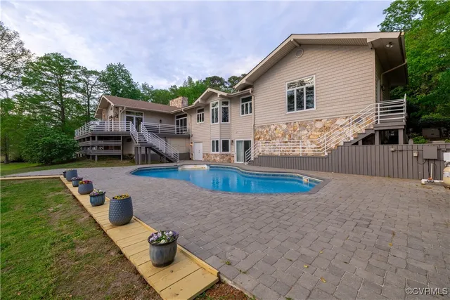$1,550,000 | 722 Point Anne Drive, Hartfield, VA 23071