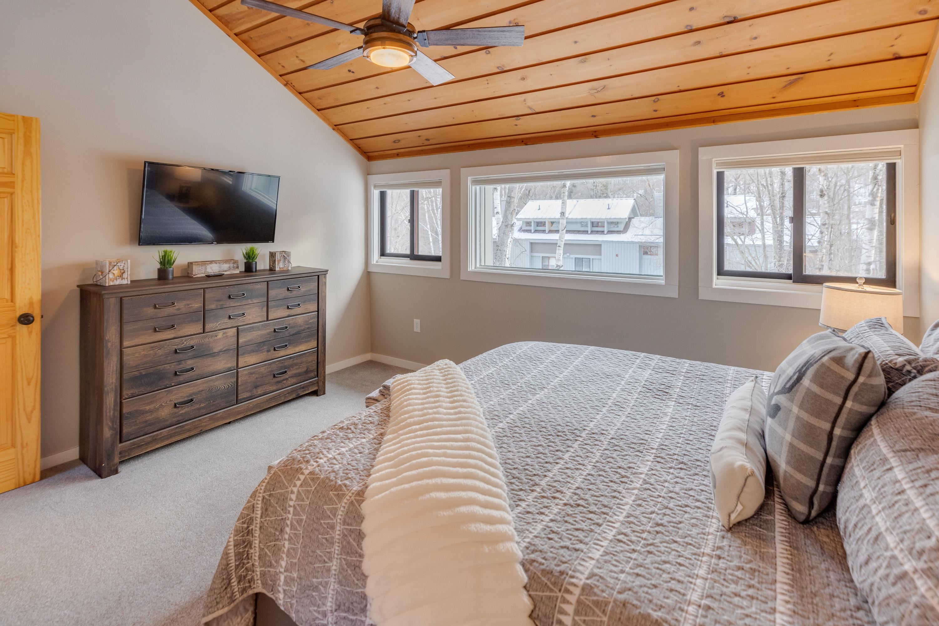 80 Easterly Road, Unit 1 Lincoln, NH 03251 - Photo 26 of 60