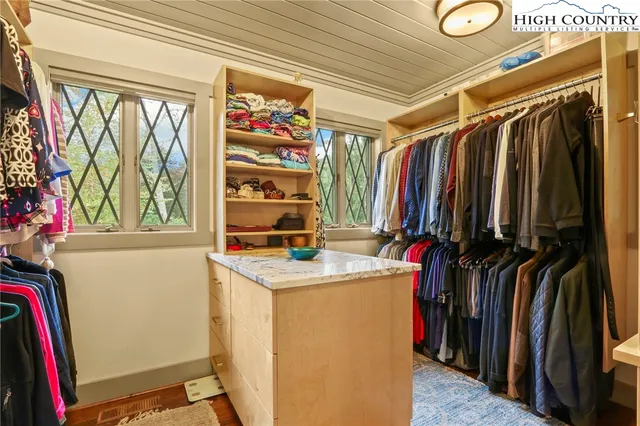 $1,650,000 | 198 Little Harbour, Vilas, NC 28692