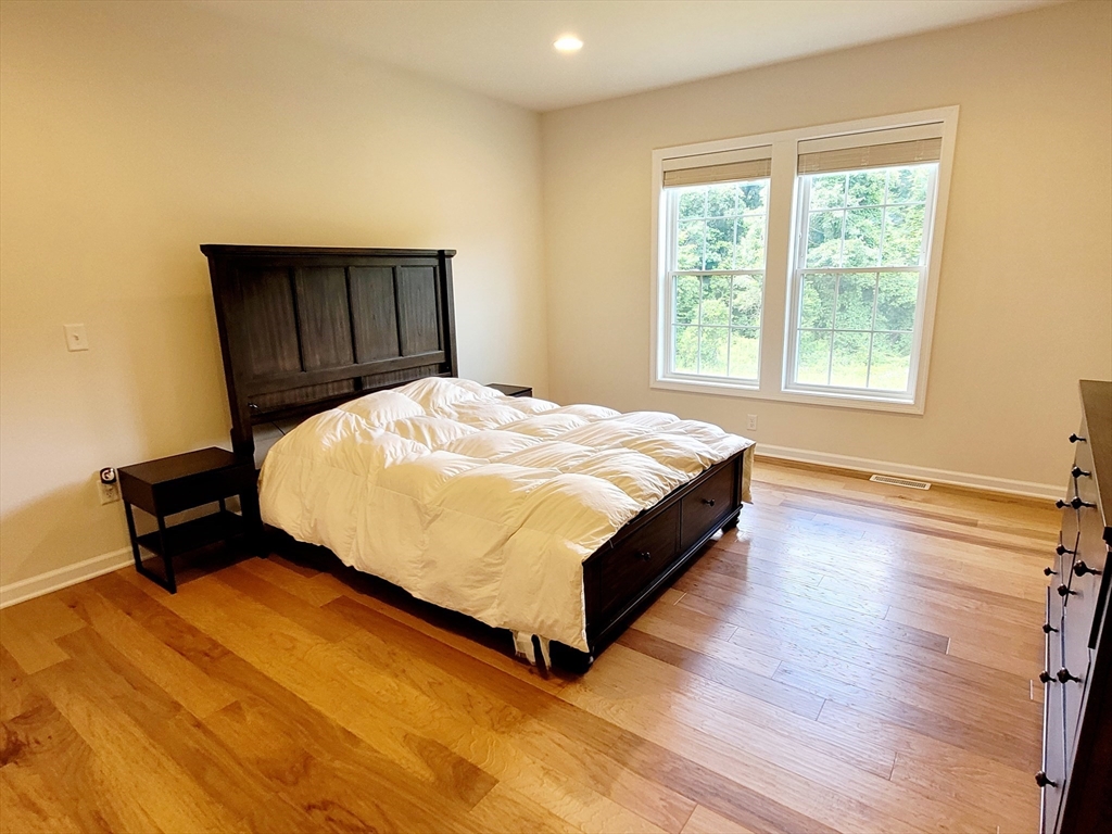 13 Walnut Way, Unit 13 Hopkinton, MA 01748 - Photo 14 of 32