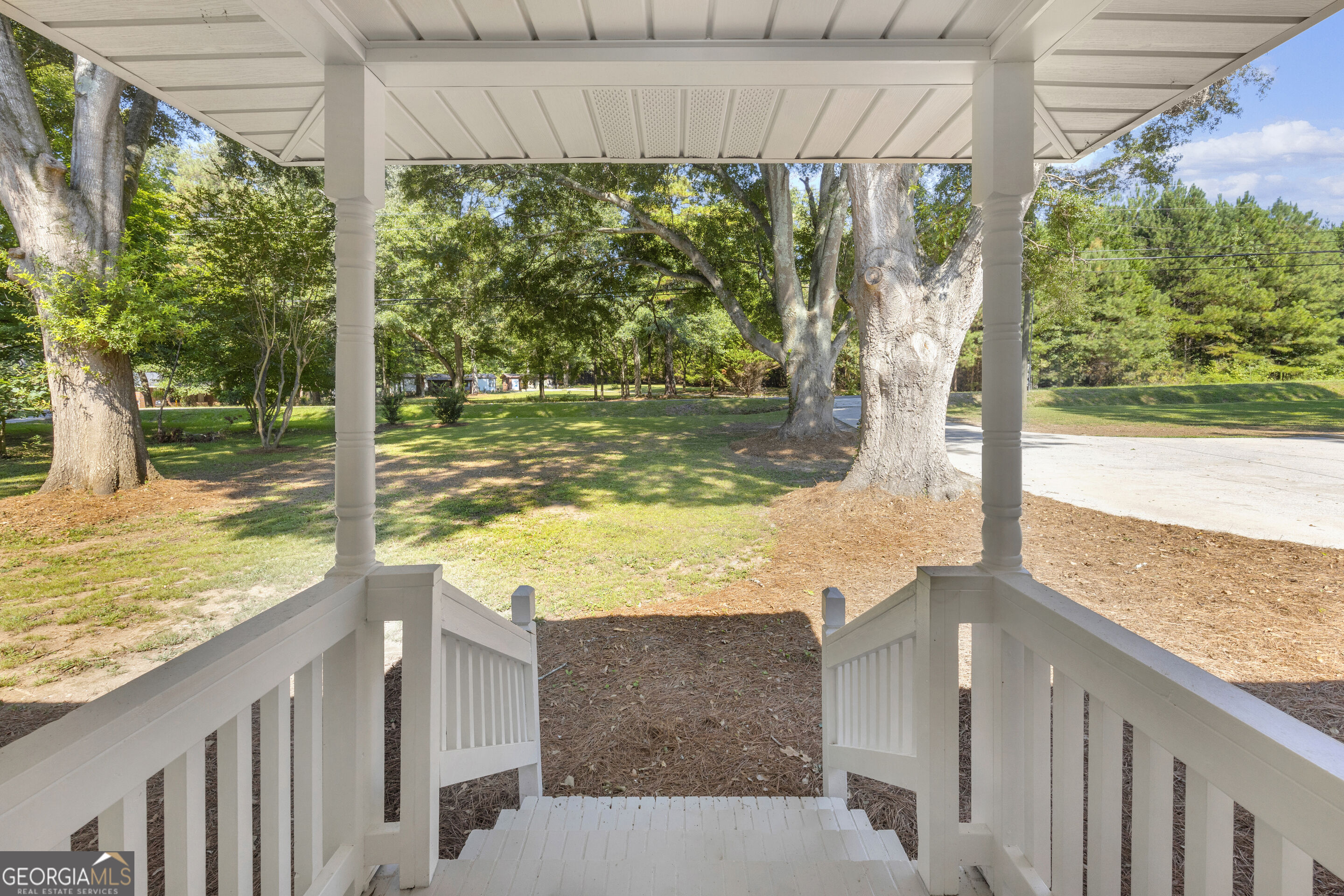 1845 Cherokee Road Winterville, GA 30683 - Photo 13 of 47 Gallery Image 13